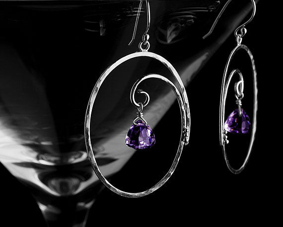 Handmade oval hoop jewelry earrings