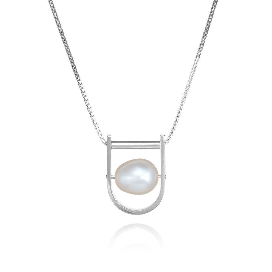 U: Contemporary White Pearl Sliding Necklace